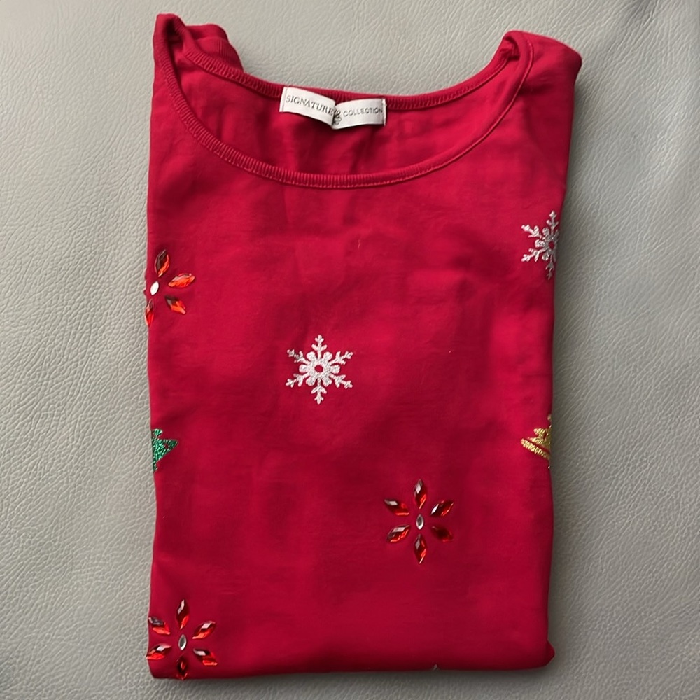 NWOT - Women’s Xmas Holiday Top🧑🏻‍🎄🎄💯% Cotton